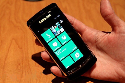 Samsung i917 Cetus с новой ОС Windows Mobile 7